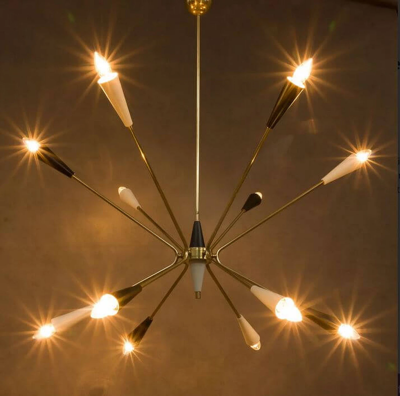 Lampadario da soffitto Sputnik in ottone, anni '60 1370583
