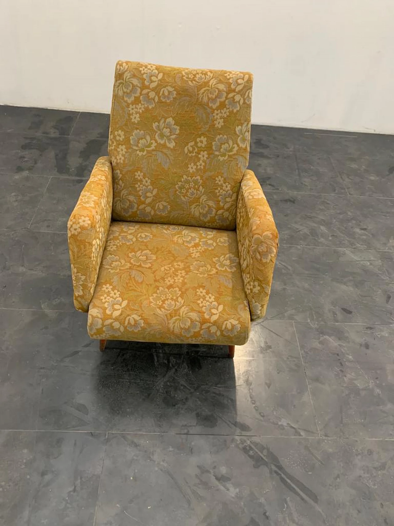 Recliner armchair with flower pattern, 1950s 1370645