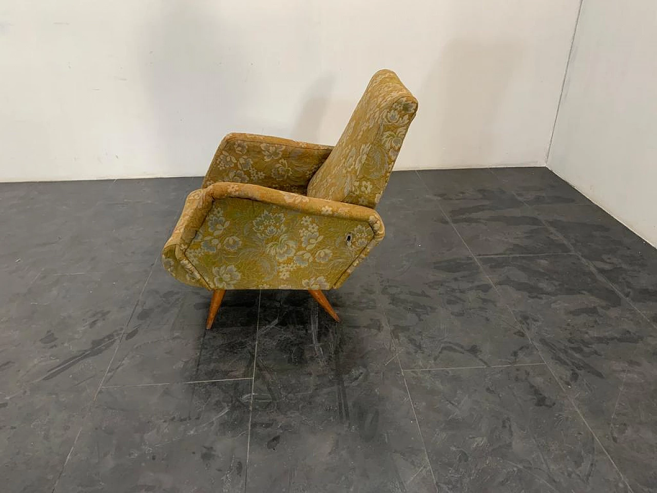 Recliner armchair with flower pattern, 1950s 1370646