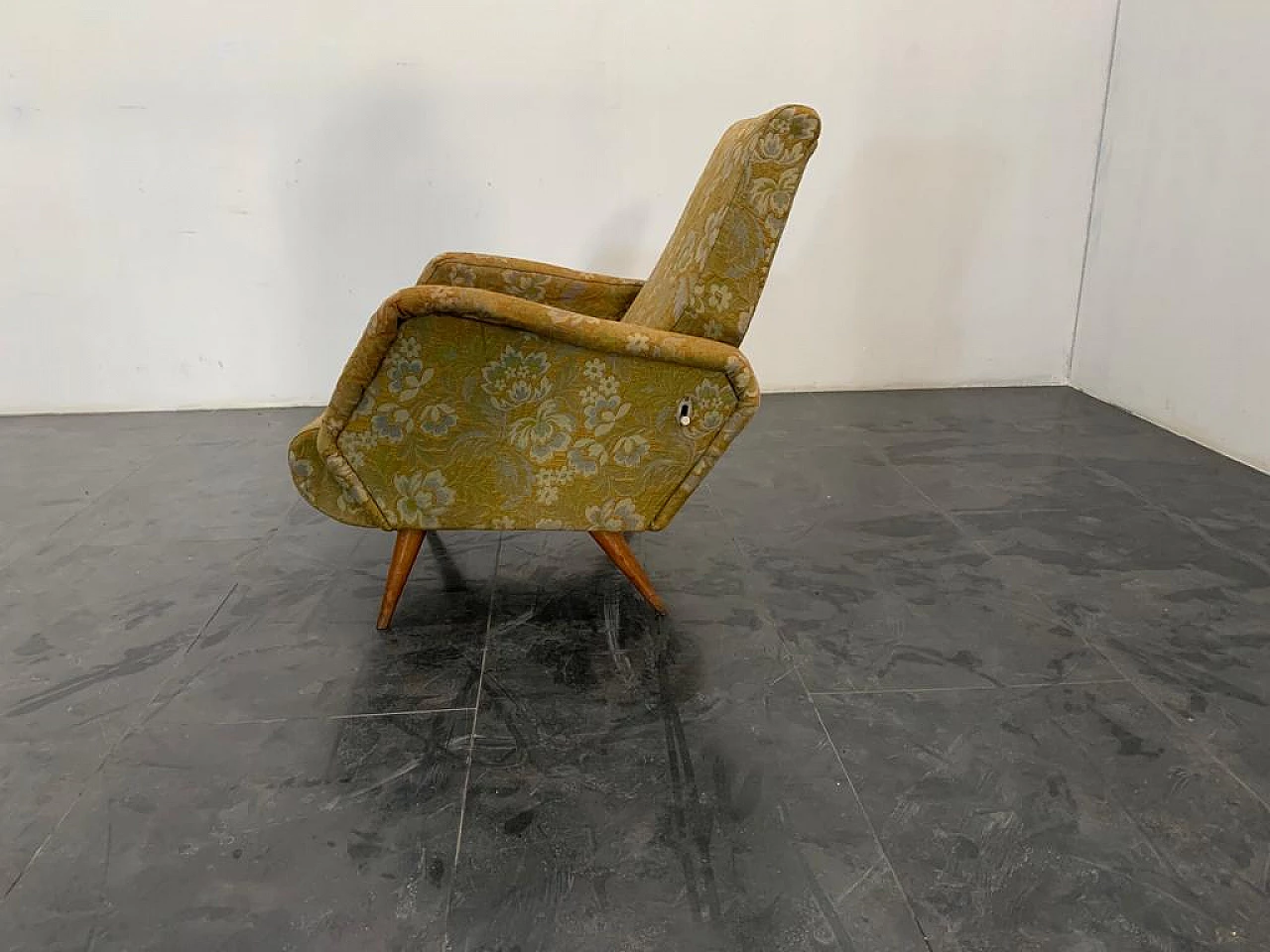 Recliner armchair with flower pattern, 1950s 1370652