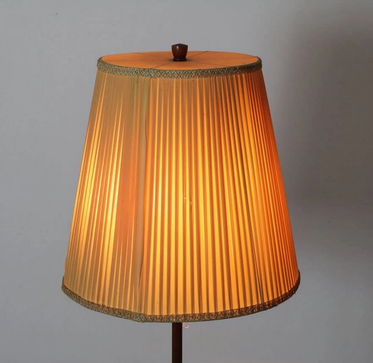 Floor lamp with fabric shade, 1940s 1370891