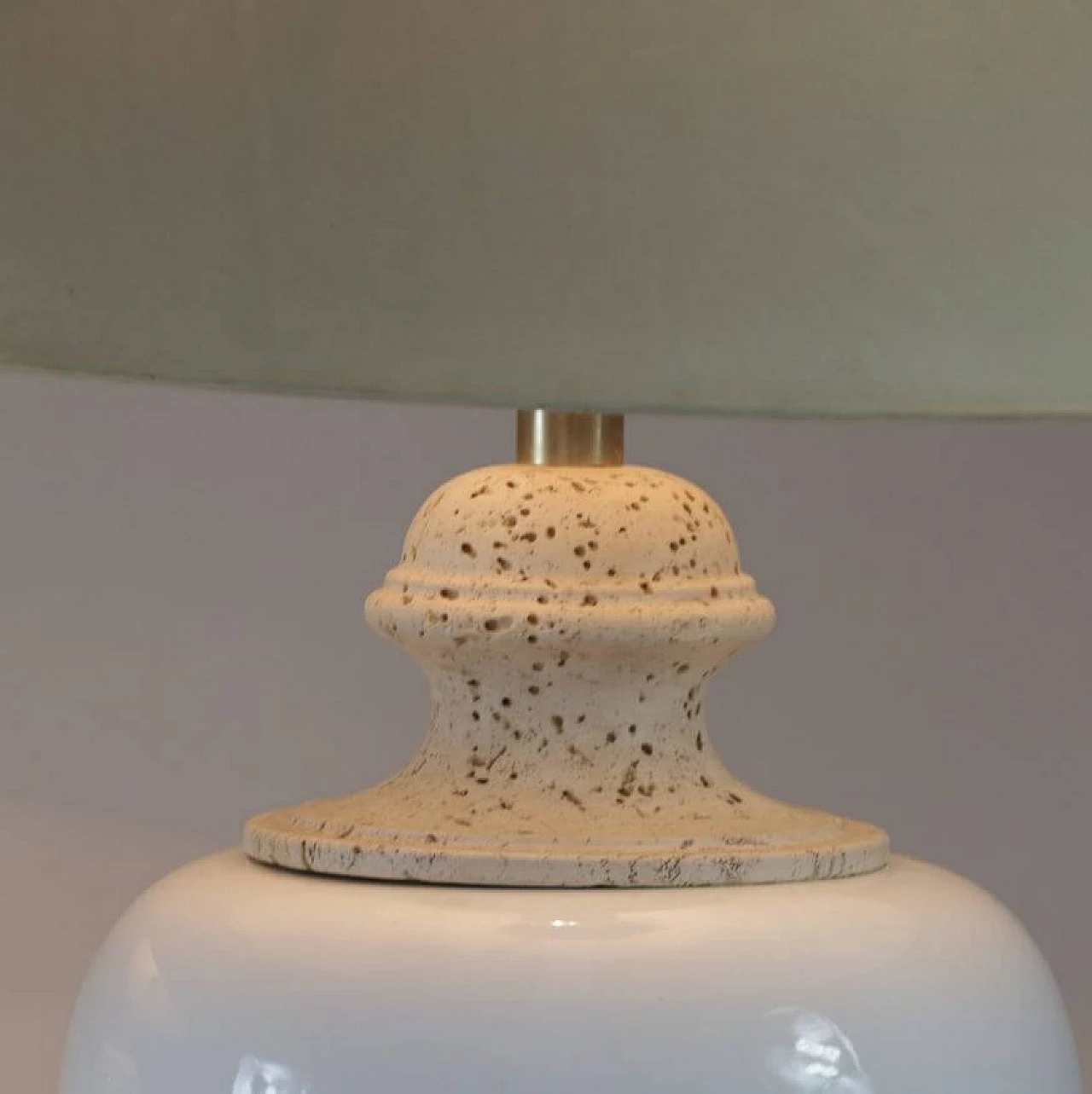 Coppia di lampade da tavolo in ceramica e travertino, anni '50 1371149