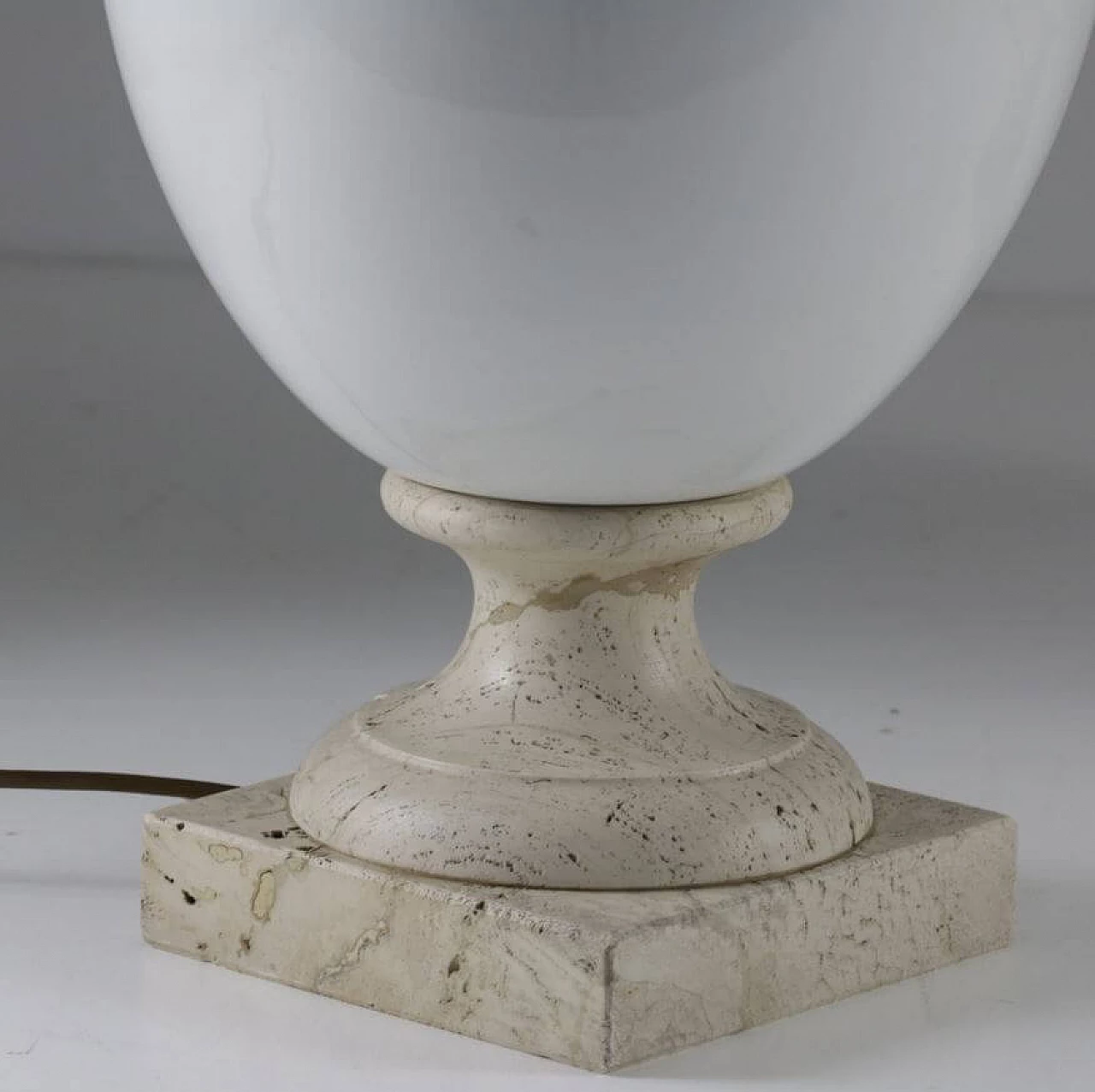 Coppia di lampade da tavolo in ceramica e travertino, anni '50 1371152