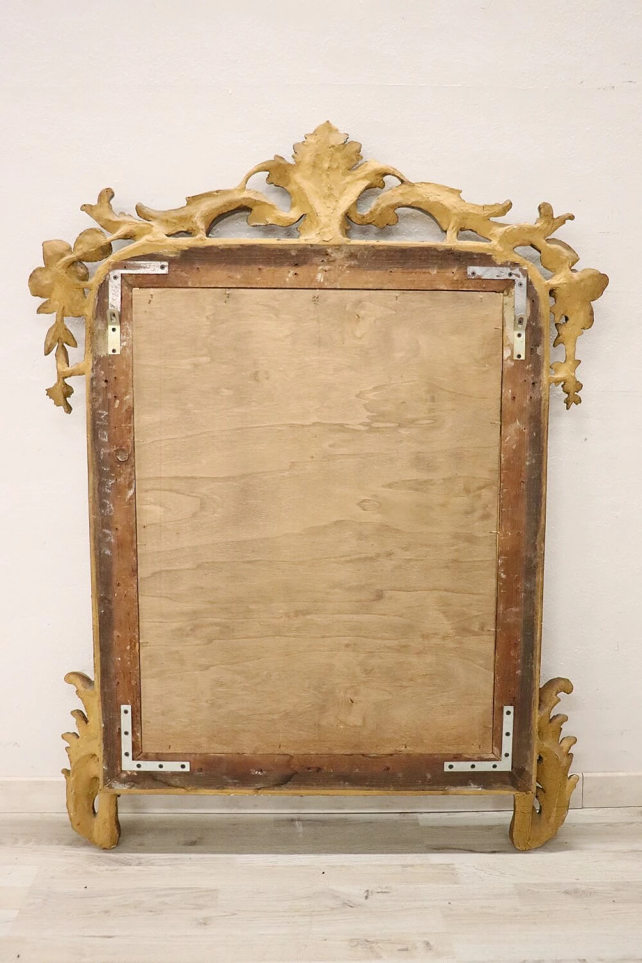 Wooden mirror gilded with gold leaf, mid-19th century 1371465