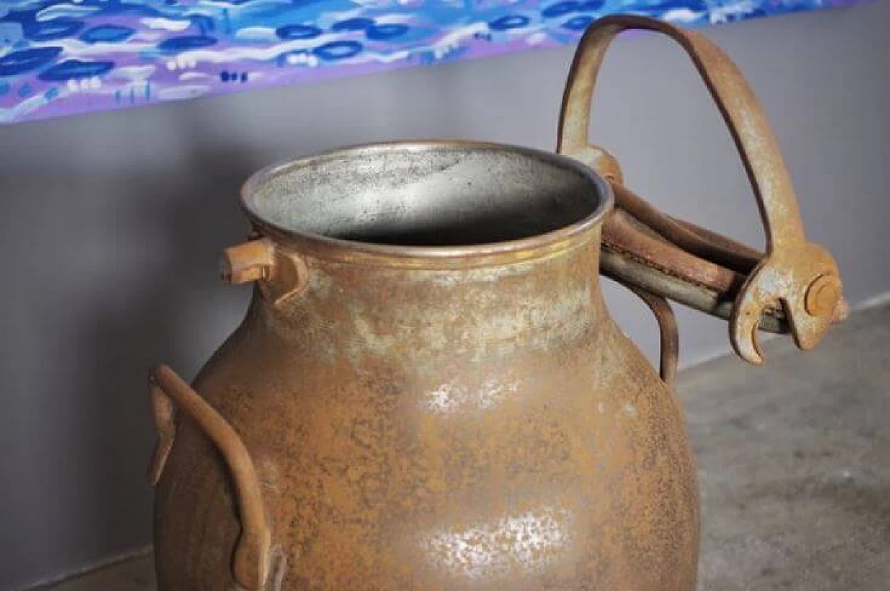Contenitore per latte in ferro di Sansone, anni '50 1371797