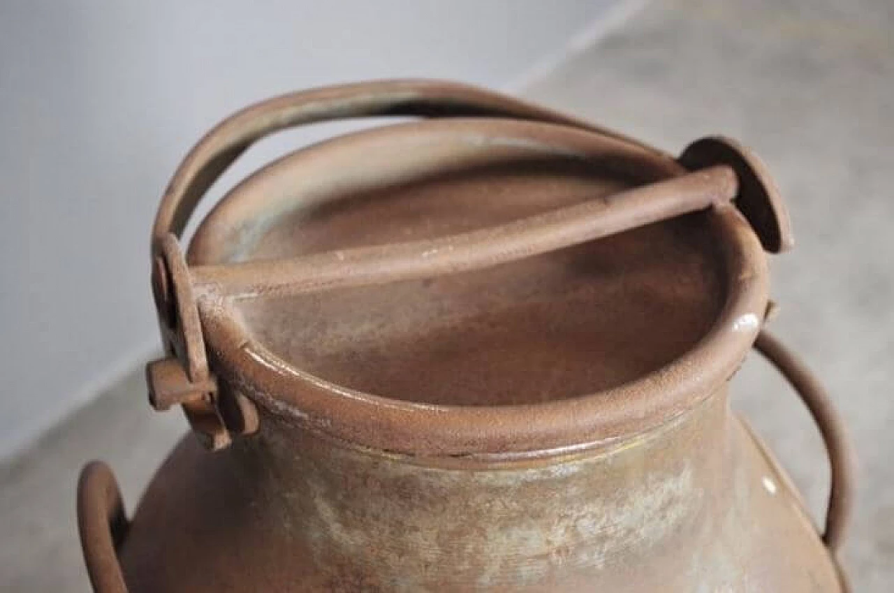 Contenitore per latte in ferro di Sansone, anni '50 1371803