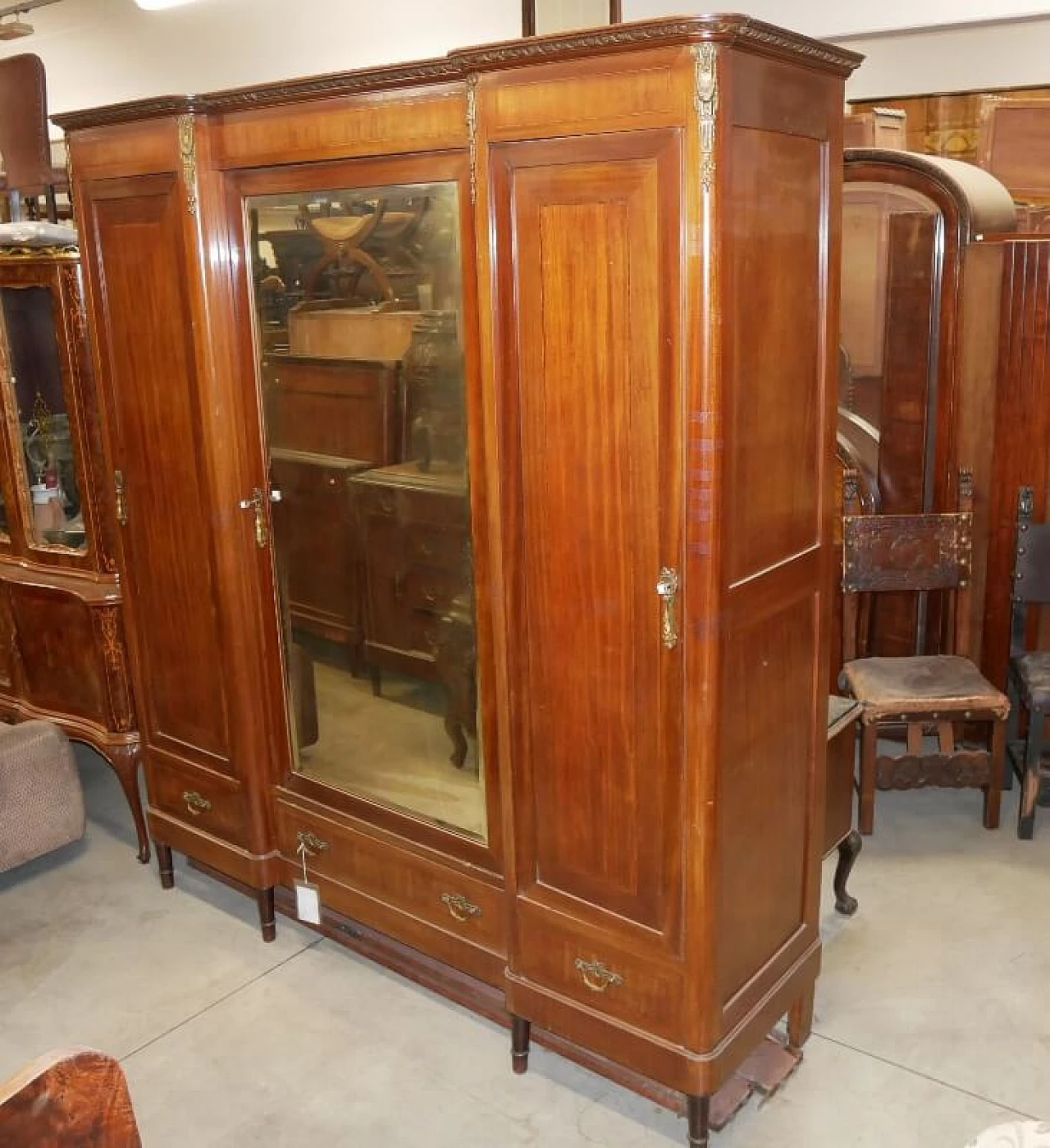 Three-door wardrobe with mirror, 1930s 1372057