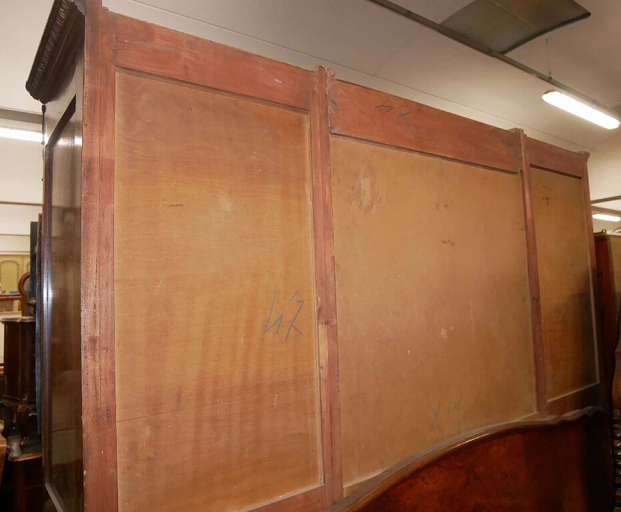 Three-door wardrobe with mirror, 1930s 1372061