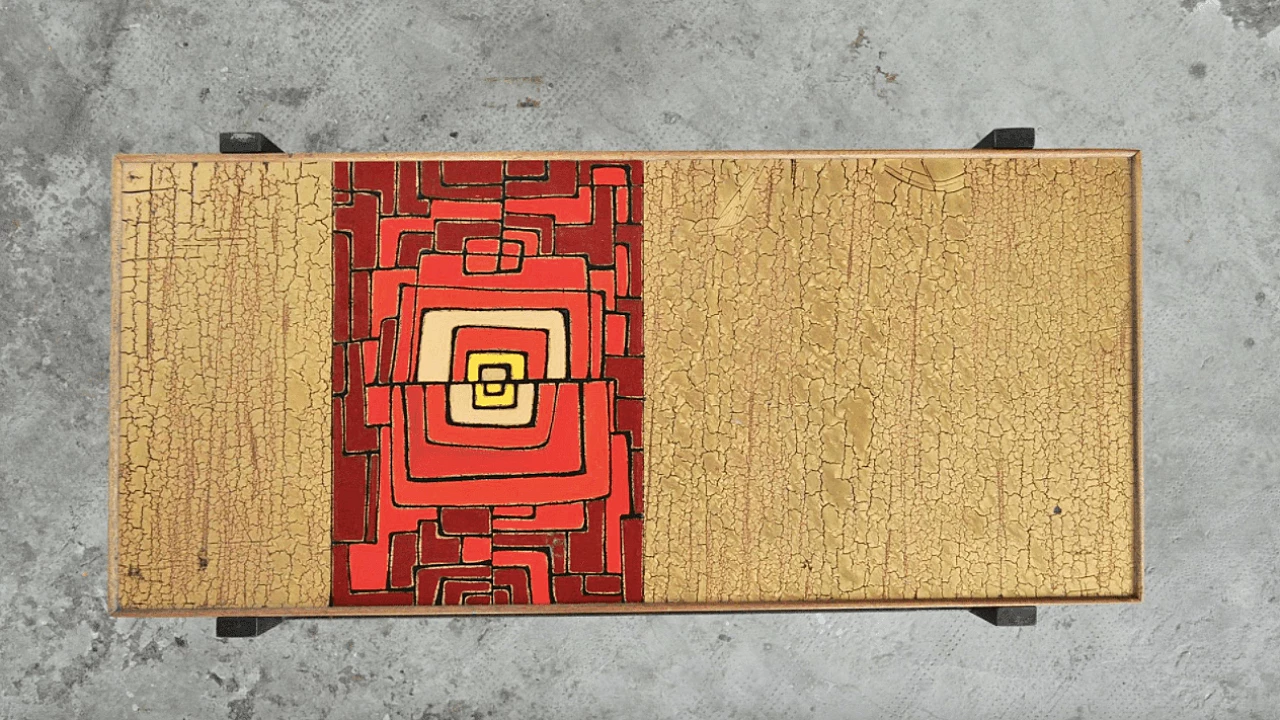 Tavolino in afrormosia, resina e craquelé dorato, anni '50 1372204