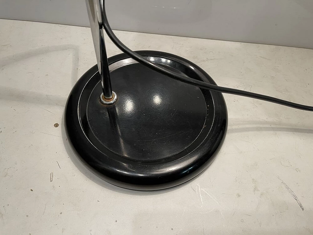 Lampada da scrivania regolabile in plastica di iGuzzini, anni '80 1372253