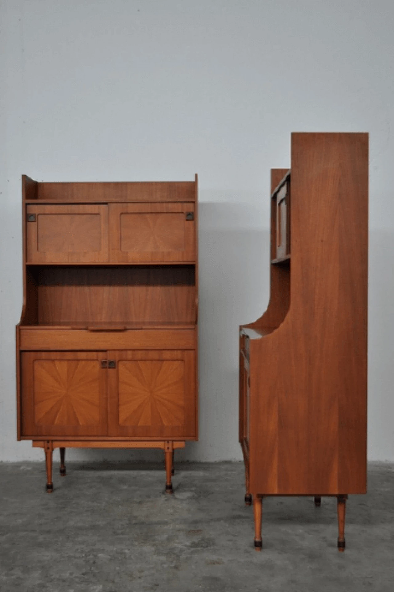 Coppia di credenze in palissandro, anni '60 1372338