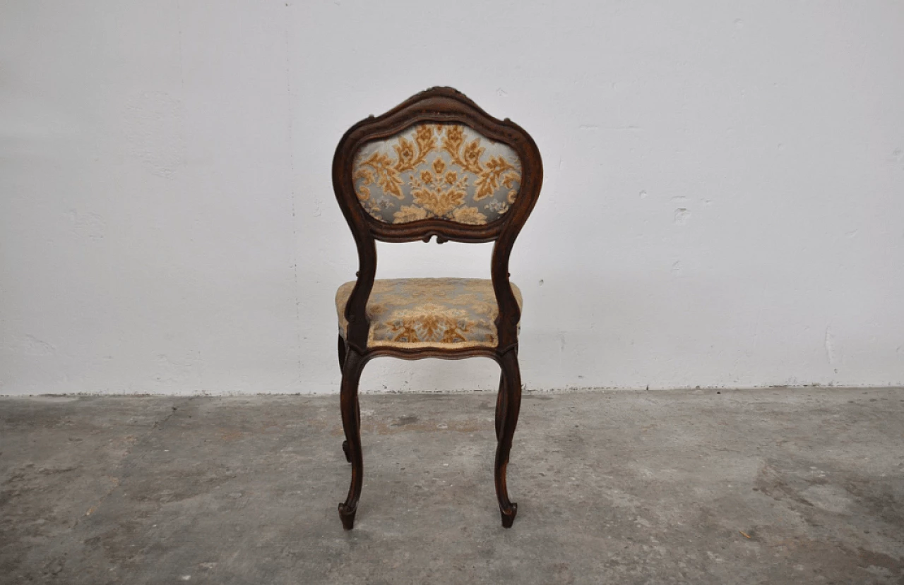 Sofa and pair of carved walnut chairs, 1920s 1372775