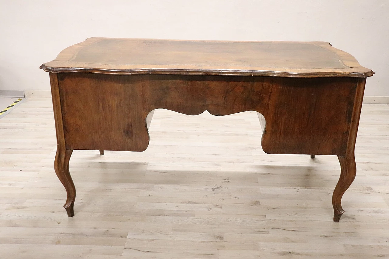 Walnut writing desk with 5 drawers, 19th century 1372786
