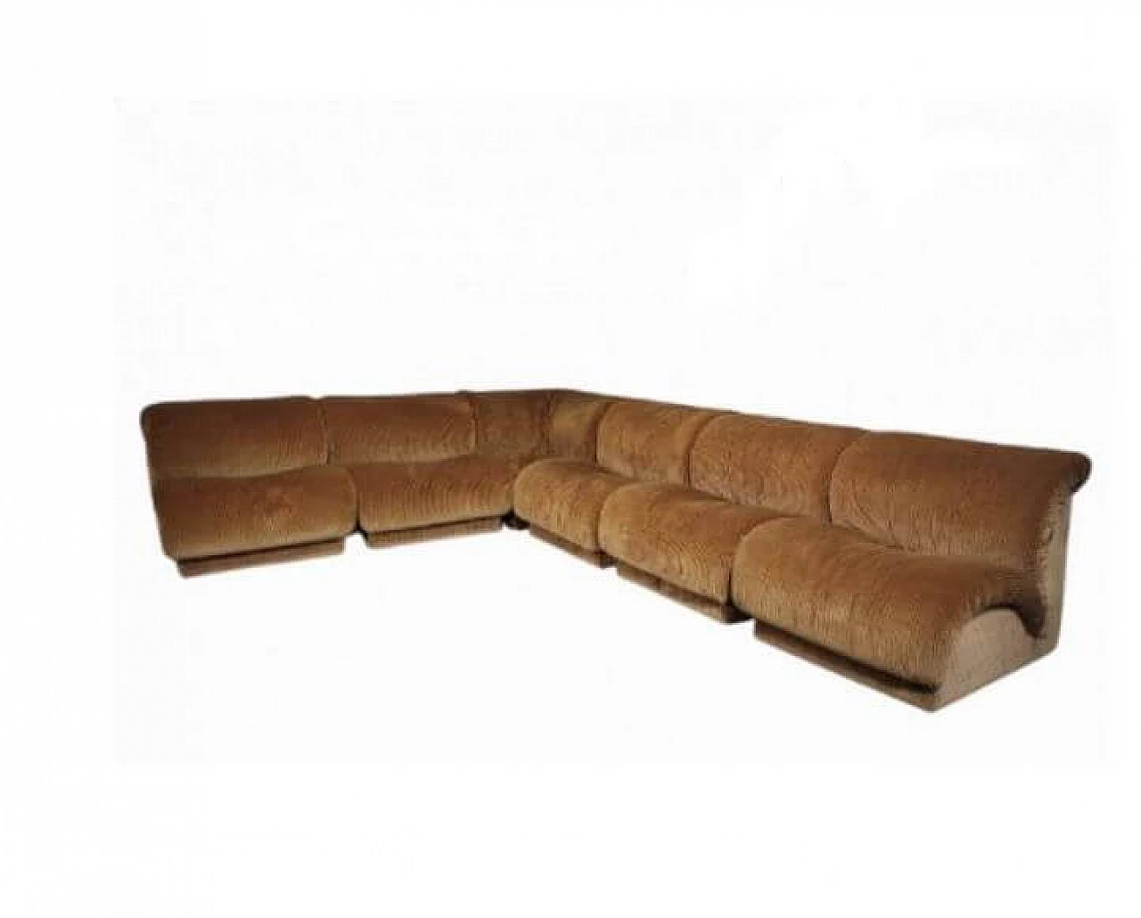 5 poltrone e un angolare di Doimo Salotti in velluto, anni '70 1372918