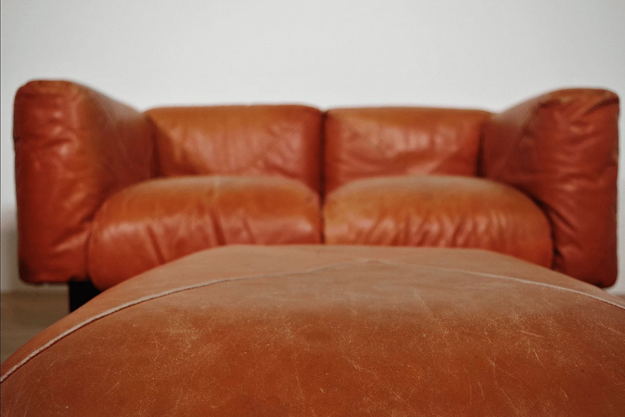 Pair of Techniform sofas and pouf in orange leather by Mario Marenco for Arflex, 1970s 1373360