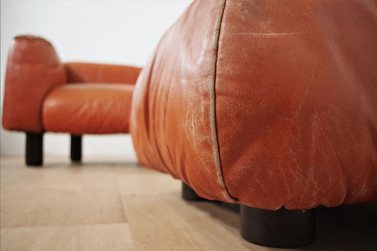 Pair of Techniform sofas and pouf in orange leather by Mario Marenco for Arflex, 1970s 1373364