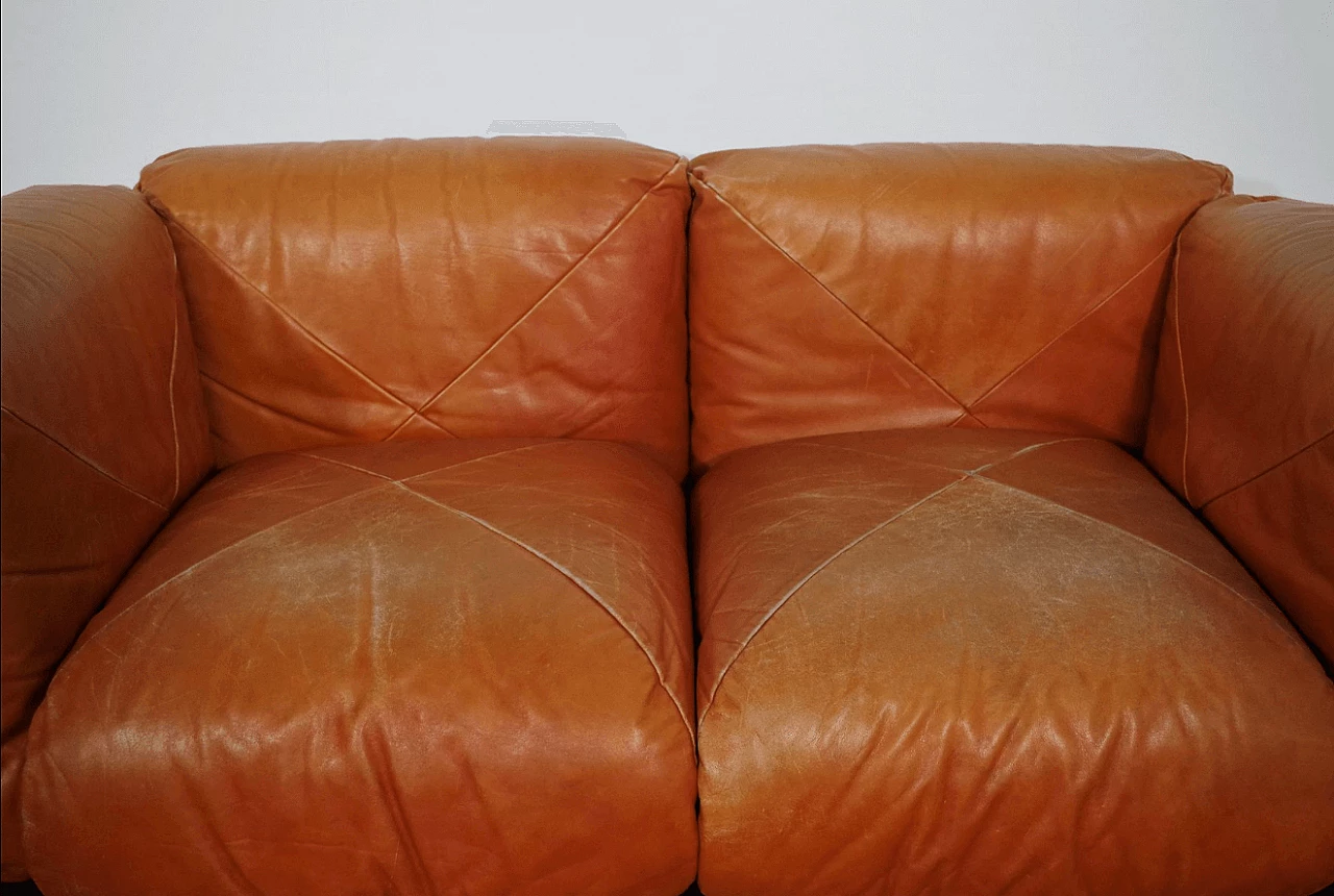 Pair of Techniform sofas and pouf in orange leather by Mario Marenco for Arflex, 1970s 1373371