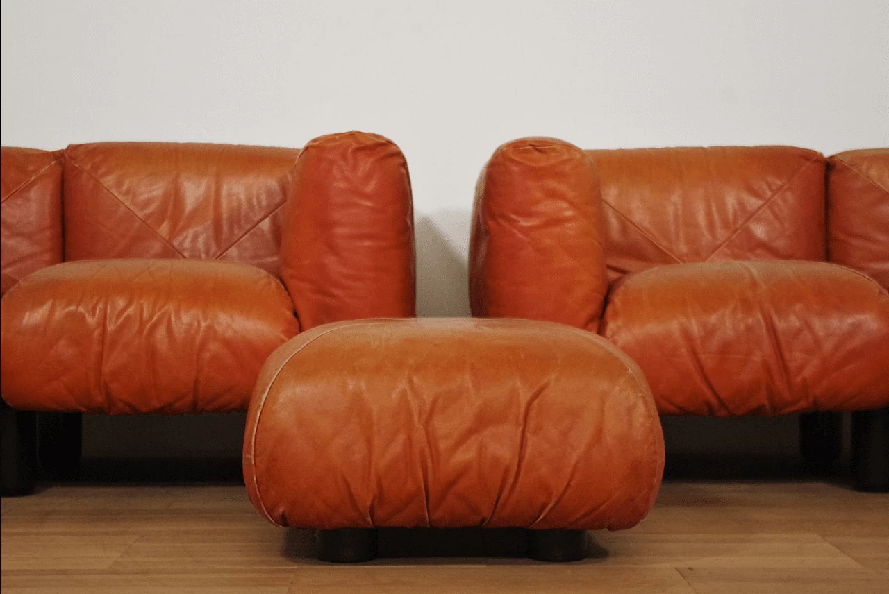 Pair of Techniform sofas and pouf in orange leather by Mario Marenco for Arflex, 1970s 1373374