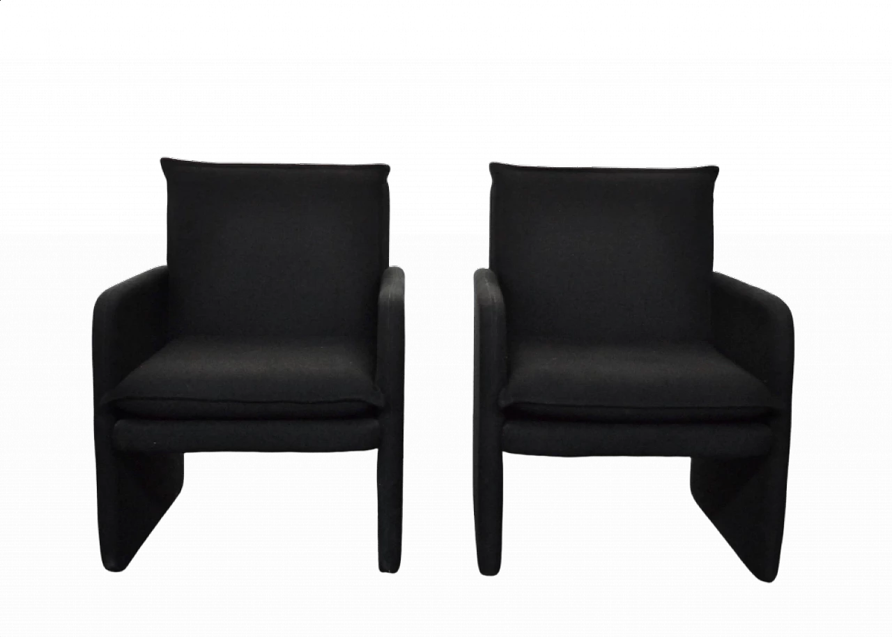 Coppia di poltrone nere, anni '70 1373477