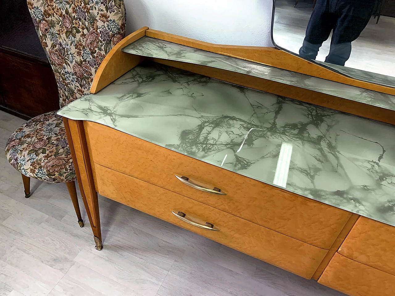 Chest of drawers with mirror in Gio Ponti style, 1950s 1373578