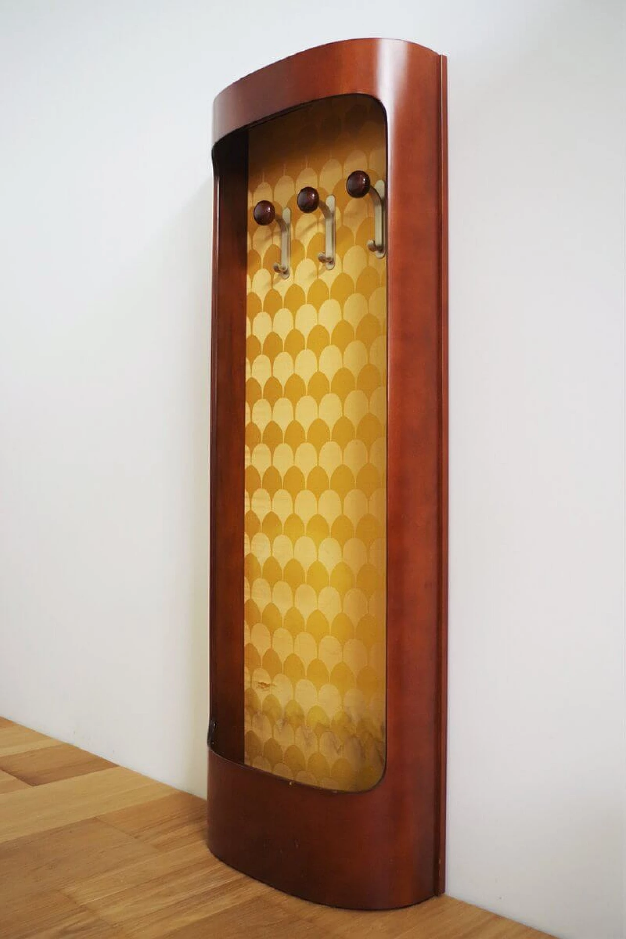 Wooden coat rack, 1970s 1373908