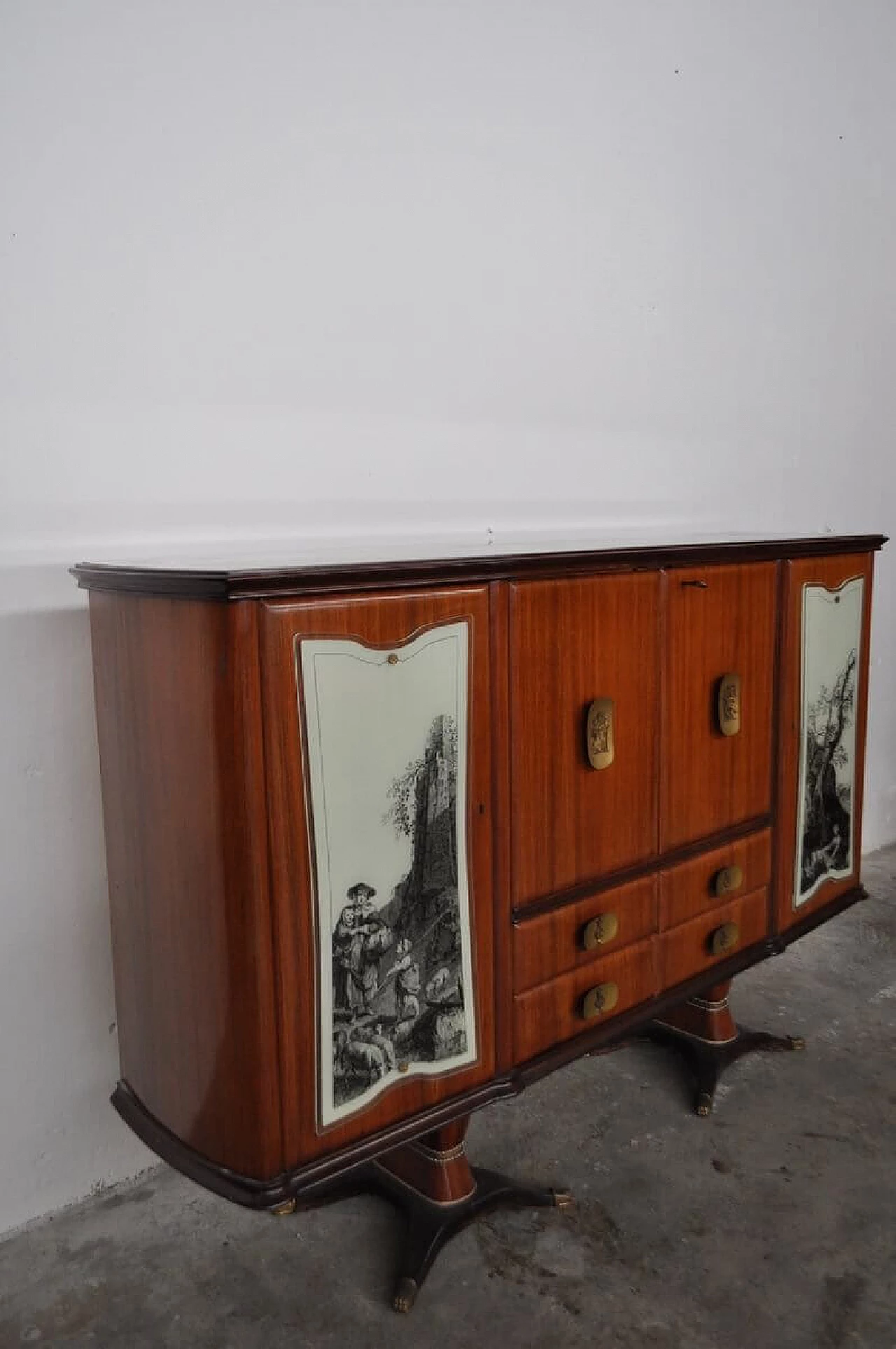 Mahogany, pearwood, brass and glass sideboard with allegorical designs by F.lli Rigamonti Desio, 1940s 1374032