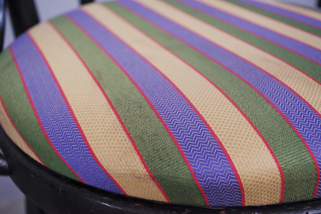 4 sedie nere Thonet con seduta in tessuto, anni '50 1374051