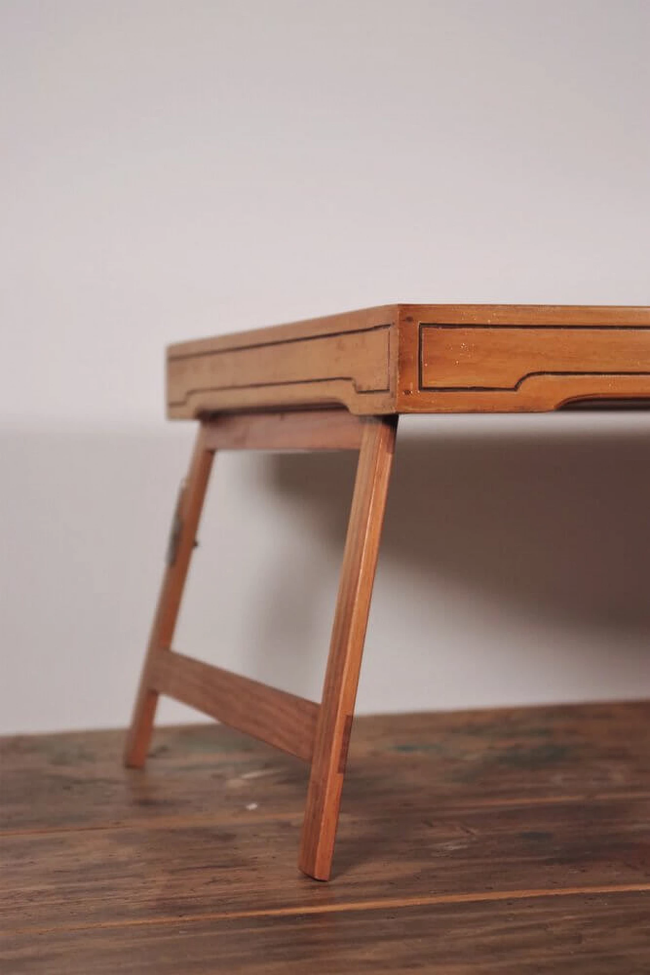 Vassoio da colazione in legno, anni '70 1374596