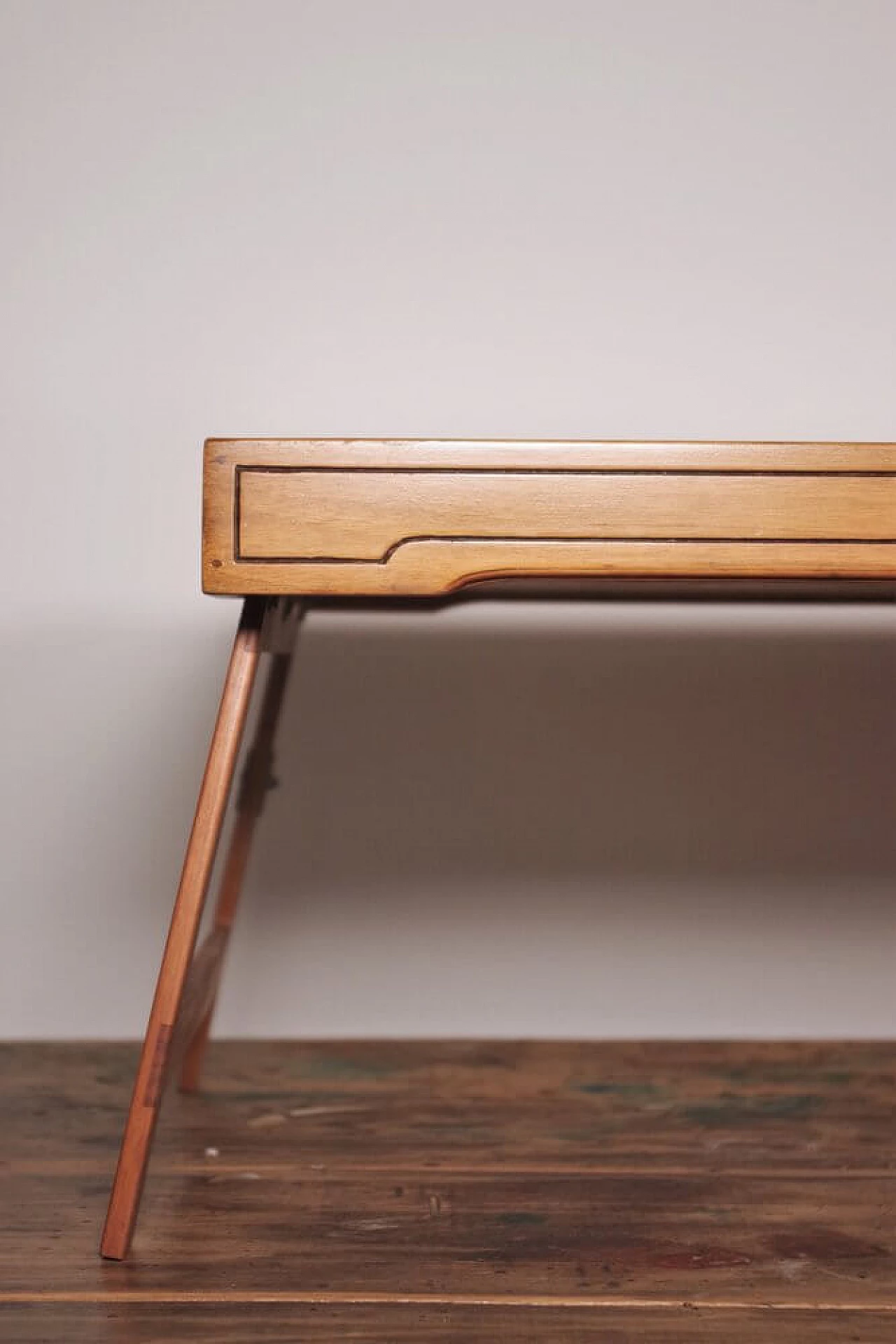 Vassoio da colazione in legno, anni '70 1374597