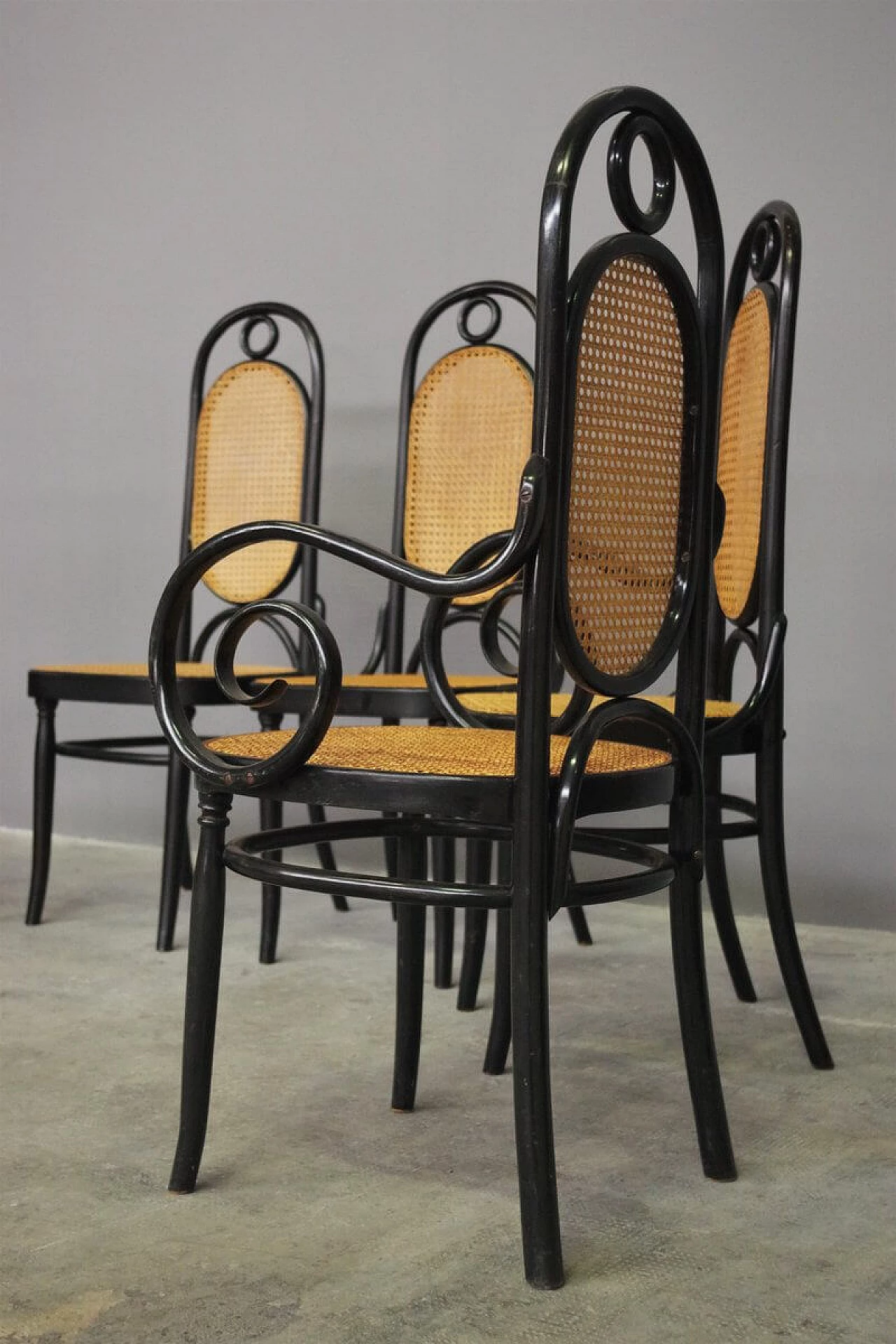 6 Thonet chairs in curved beech and Vienna straw, 1980s 1374631