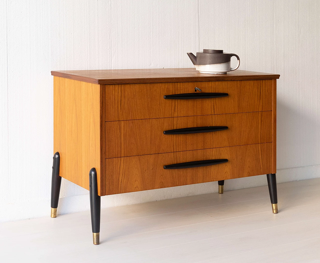 Swedish teak chest of drawers by Bröderna Gustafssons for Träindustri, 1950s 1374844