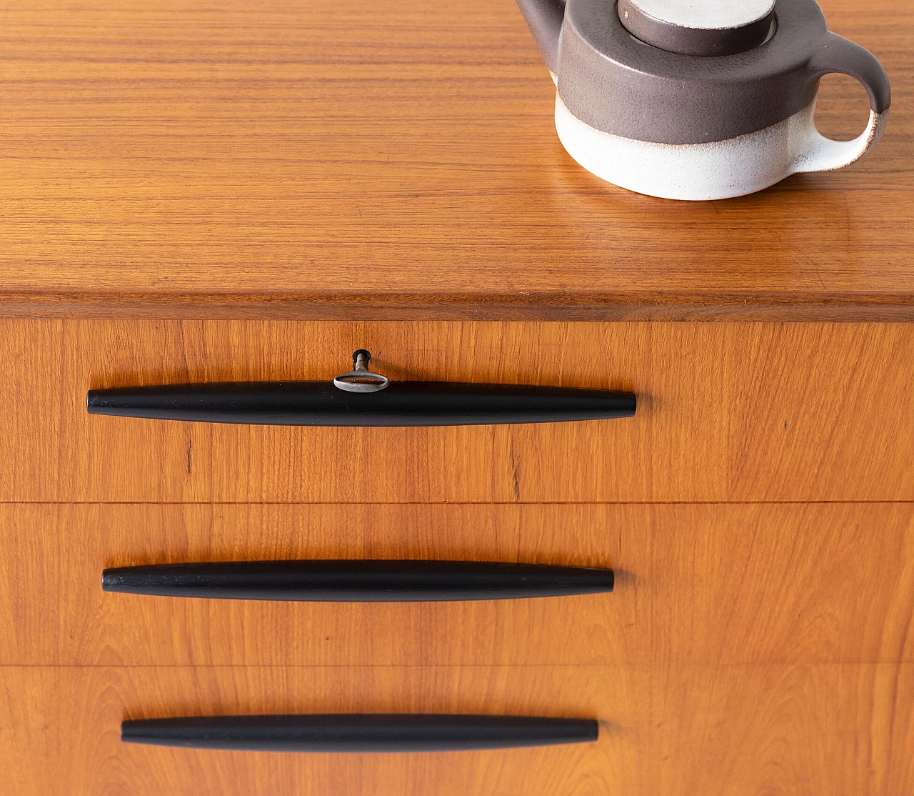 Swedish teak chest of drawers by Bröderna Gustafssons for Träindustri, 1950s 1374845