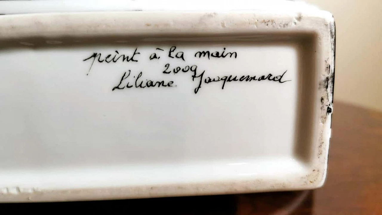 French circular vase in black and gold porcelain 1374887