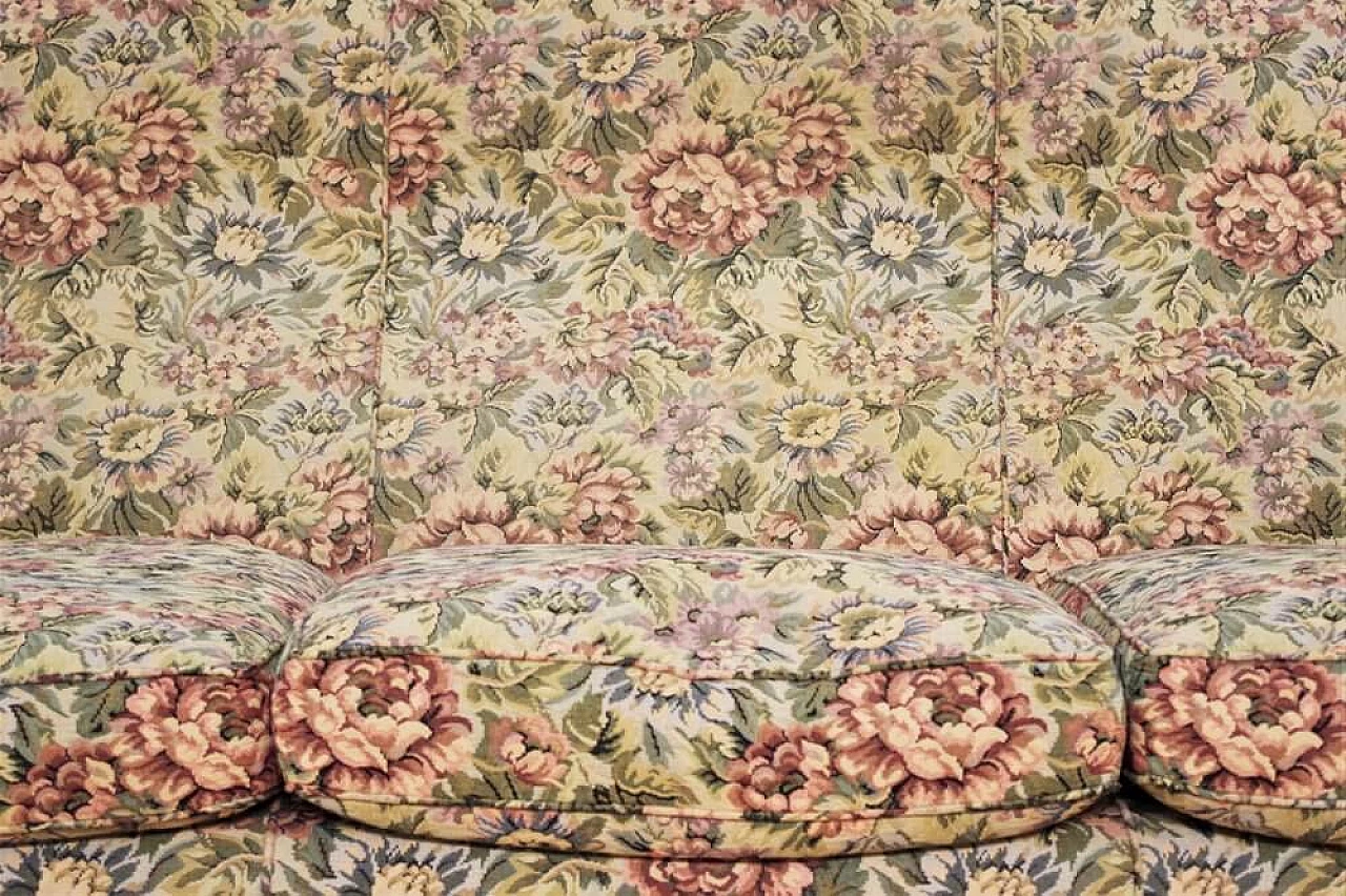 Coppia di poltrone e divano in tessuto damascato, anni '50 1375092