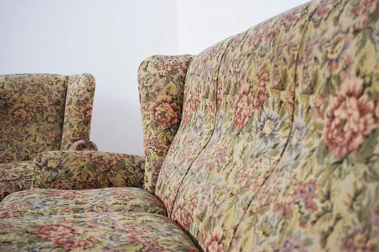 Coppia di poltrone e divano in tessuto damascato, anni '50 1375093