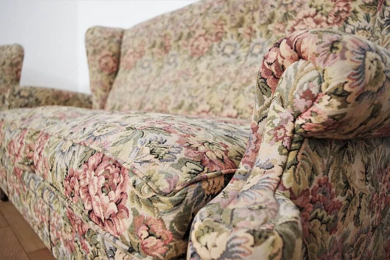 Coppia di poltrone e divano in tessuto damascato, anni '50 1375095