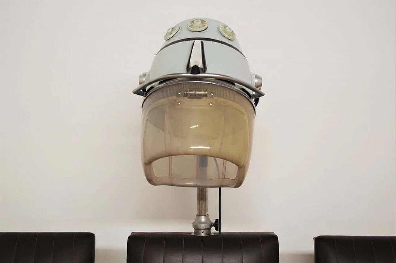 4 poltrone da parrucchiere in finta pelle con casco, anni '70 1375142