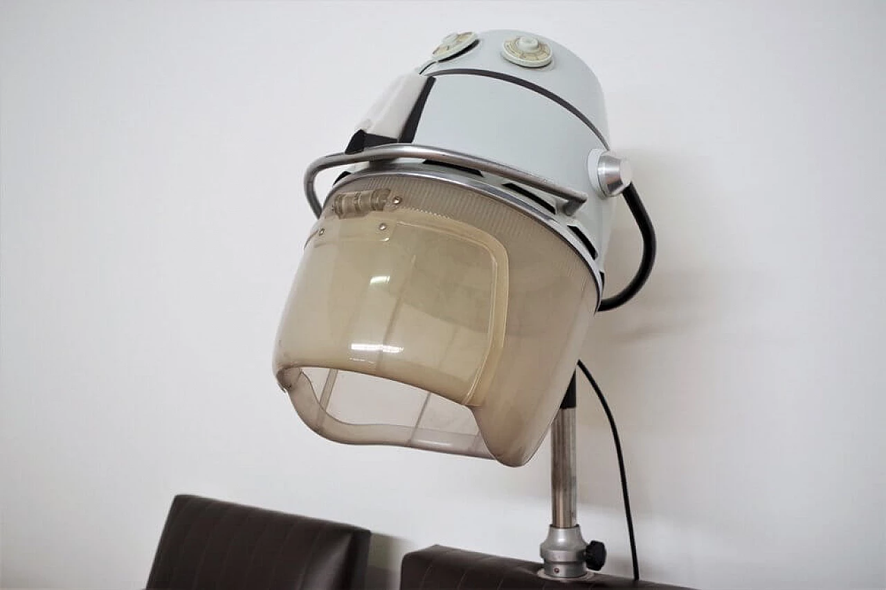 4 poltrone da parrucchiere in finta pelle con casco, anni '70 1375144