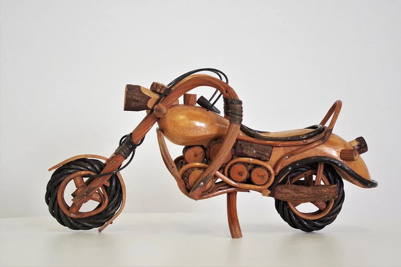 Motocicletta Harley Davidson artigianale in legno, anni '50 1375447