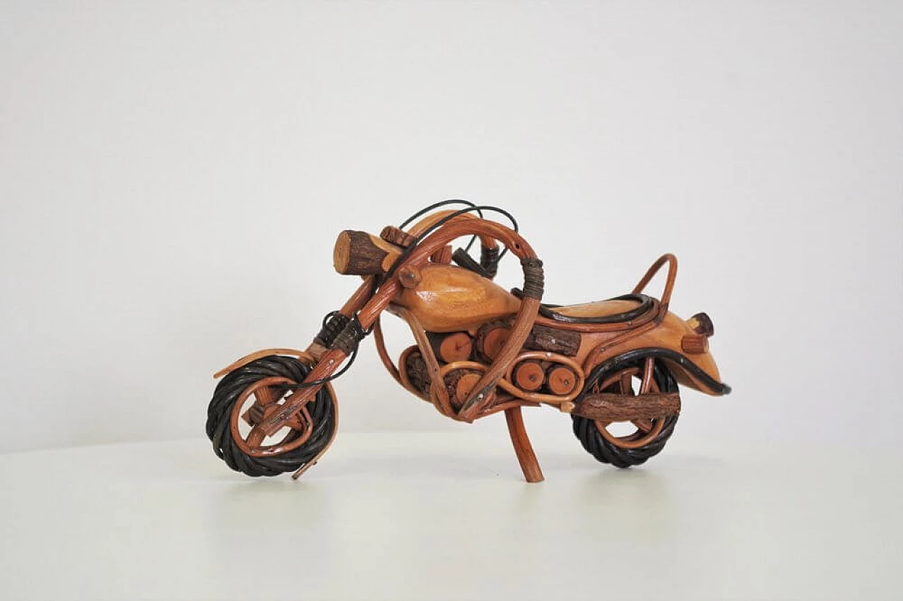 Motocicletta Harley Davidson artigianale in legno, anni '50 1375448