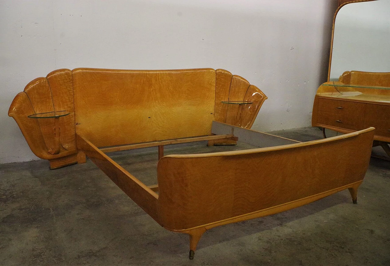 Walnut-root bedroom furniture by Osvaldo Borsani, 1950s 1375690