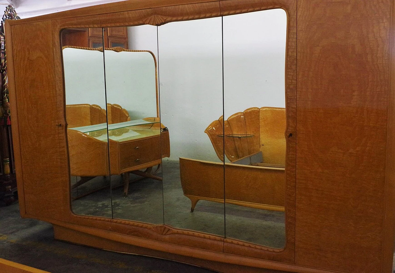 Walnut-root bedroom furniture by Osvaldo Borsani, 1950s 1375696