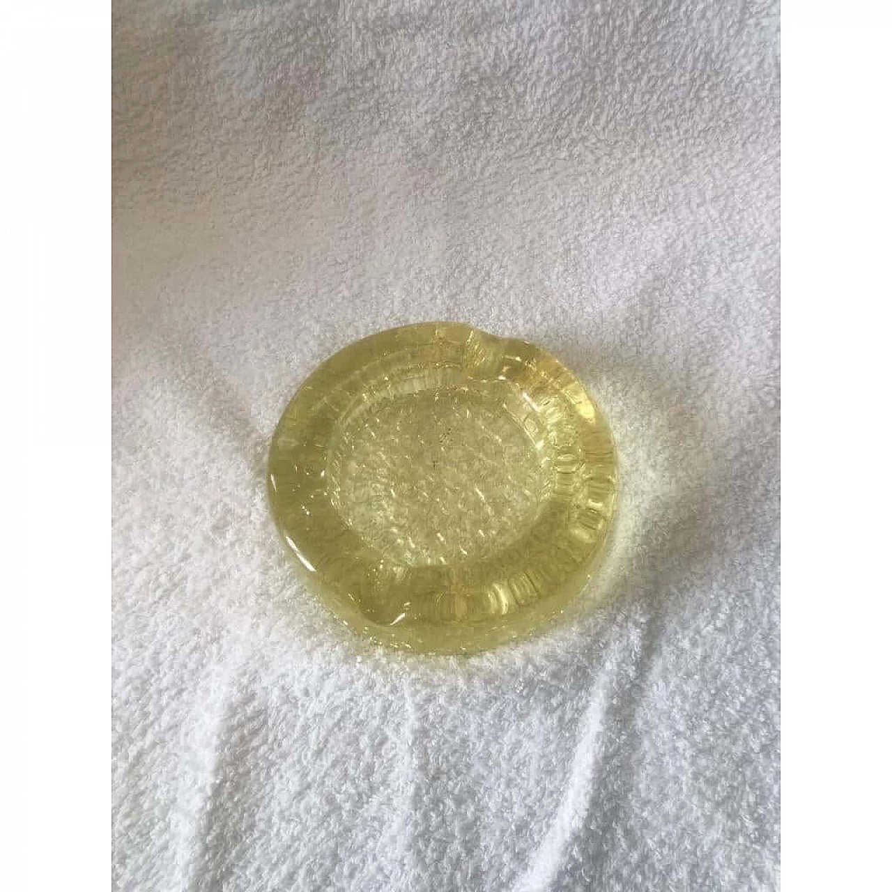 Posacenere in vetro di Murano giallo iridescente, anni '70 1375844