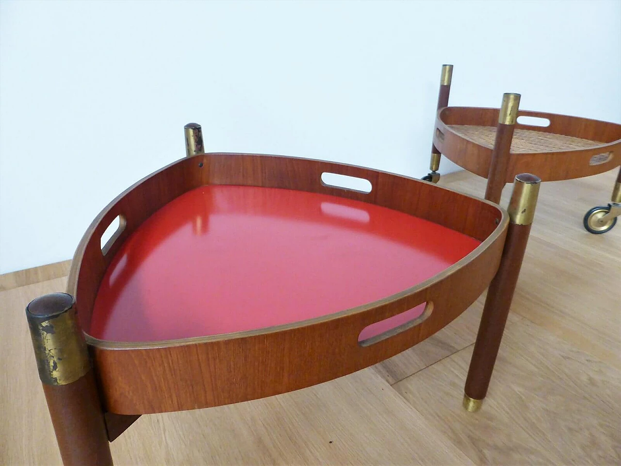 3-legged teak service trolley with 2 shelves, 1950s 1376437