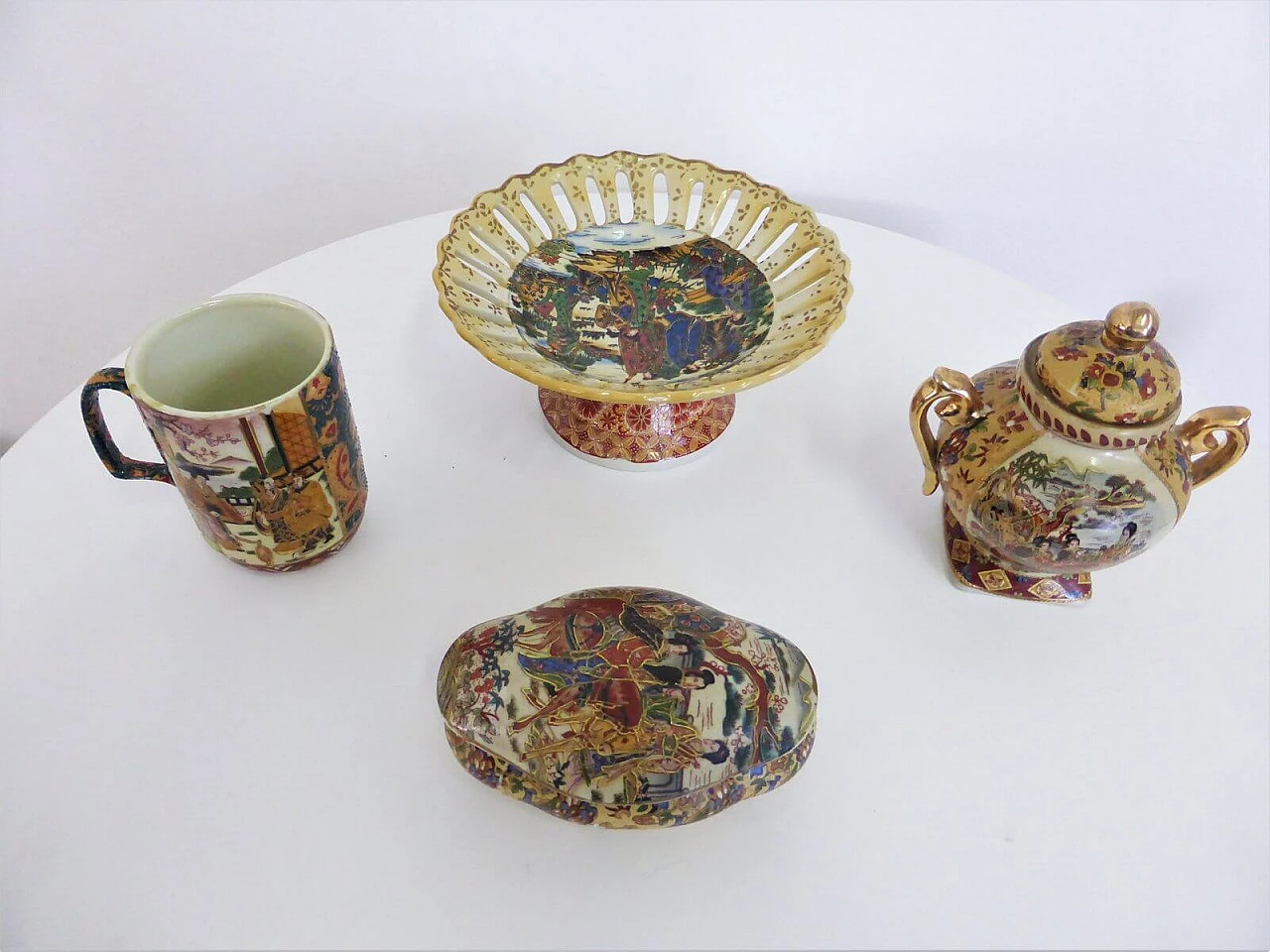 4 ceramiche Antic Satsuma dipinto a mano, anni '50 1376645