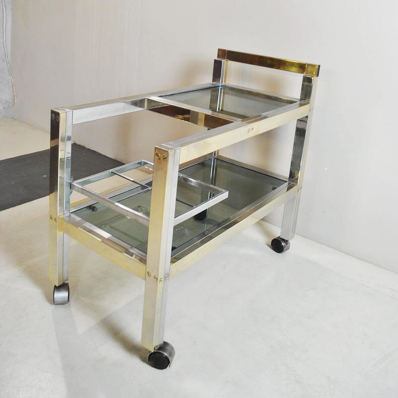 Carrello portabottiglie in ottone e acciaio, anni '70 1376737