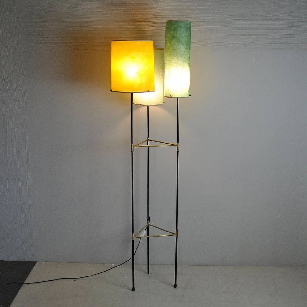 Black metal and brass floor lamp, 1950s 1377245