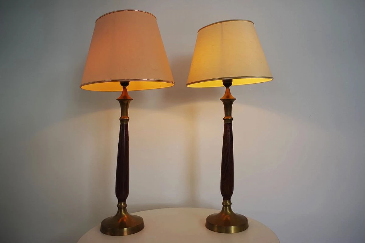 Pair of Hats lamps in mahogany, brass and cotton, 1950s 1377402