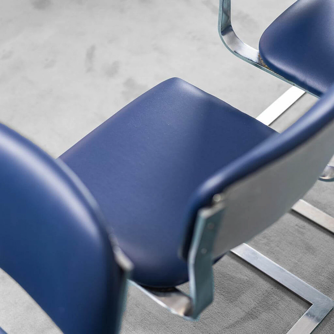 4 Sedie in ecopelle e velluto, anni '70 1377427