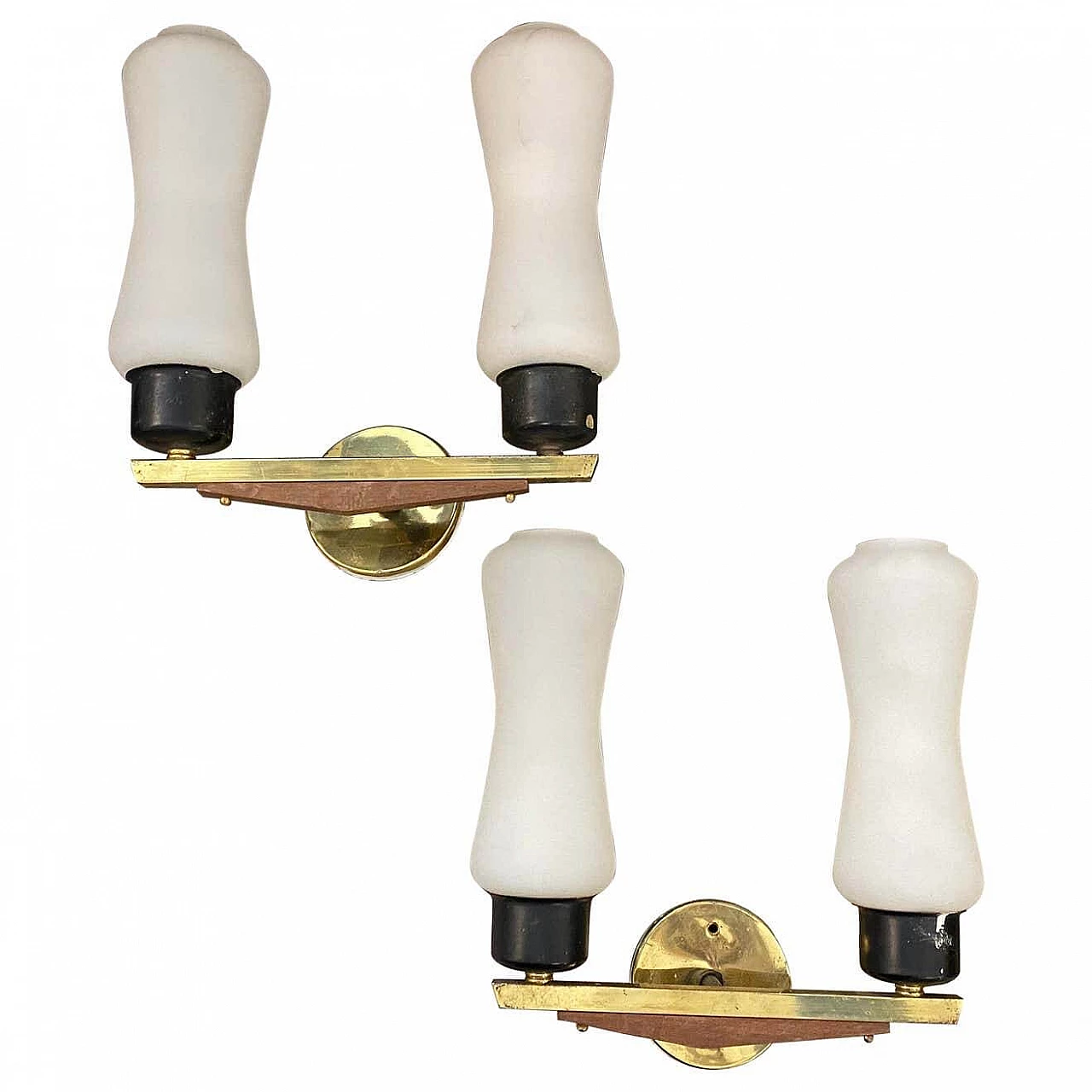 A pair of brass, teak and glass wall lamps in the Stilnovo style, 1950s 1377571